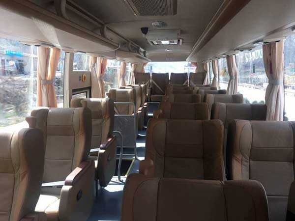 1577459970417202.jpg 通勤班車