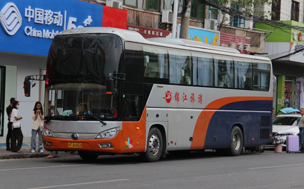 深圳市年會大巴車通常選用哪些車型？（深圳年會用車）