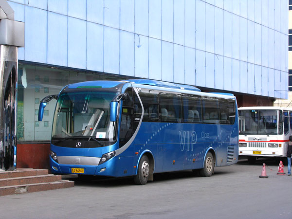 企業班車服務方案選擇中通大巴車作為班車費用多少？